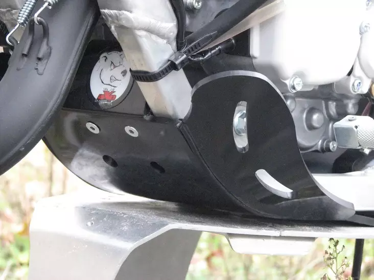 AXP Hasplåt PHD 6mm Svart Yamaha YZ125 0 - Hasplåtar  - D133310 - 1