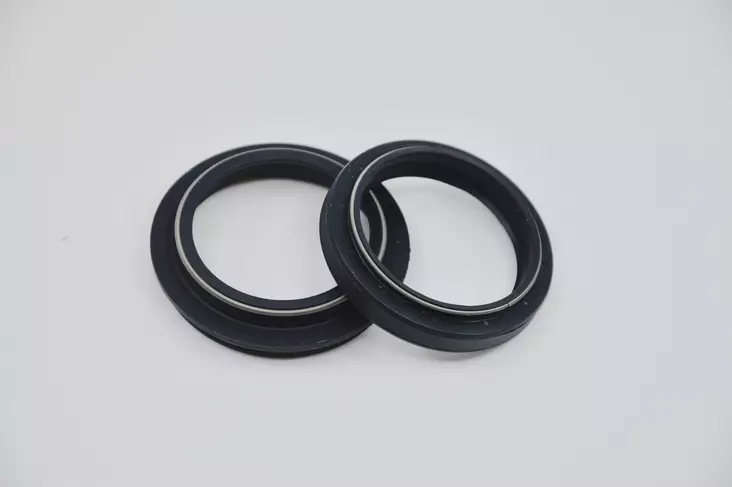 SKF Oil & Dust Seal Kayaba Mm 41 ""Black - Gaffeltätning - D400130 - 1