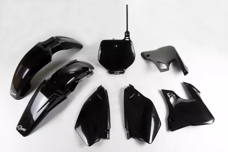 UFO Plastkit 6-delar Svart YZ125/250 96- - Plastkit - D440020 - 1