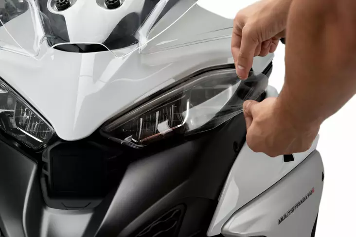 Puig Adhere Headlight Prot. Ducati Multi - Fästen och tillbehör - D483660 - 1