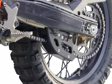 AXP Chain Guide Black KTM 390 ADVENTURE - Kedjestyrare & Kedjerullar - D526301 - 2