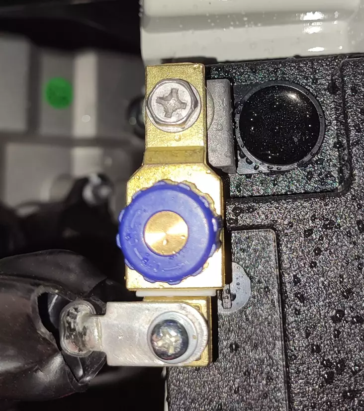 Bronco Huvudströmbrytare universal - Eldelar  - D456001 - 1