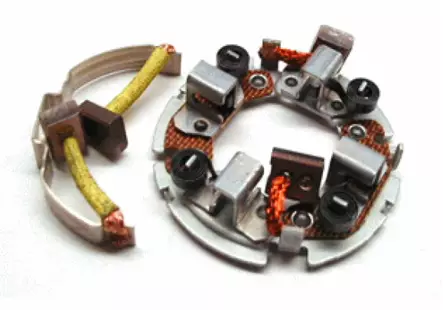 Bronco Kolhållare komplett Yamaha - Kolplattor - D44382 - 1