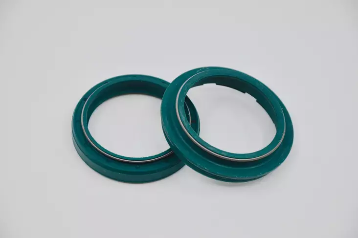SKF Oil & Dust Seal 46 mm. - KAYABA - Gaffeltätning - D251742 - 1