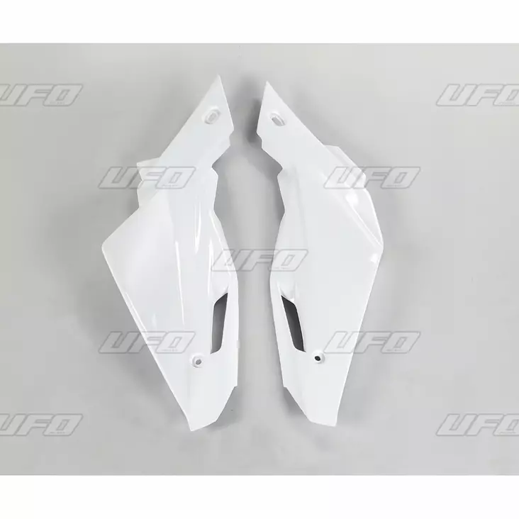 UFO Sidopanel HVA TC/TE250-510 08-13 Vit - Nummerplåt - D32352 - 1