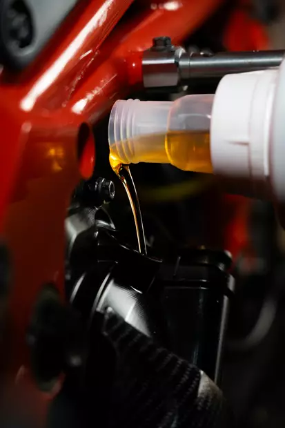 Ipone Shogun OFF-ROAD 10W40 1L (15) - Motorcykeloljor 4T - D505984 - 2