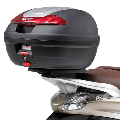 Givi Specific rear plate for MONOLOCK® c - Monteringsatser & Pakethållare - D10234 - 1