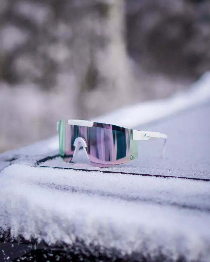 AMOQ Comet Solglasögon Vit - Rosa Spegel - Solglasögon - D394045 - 1