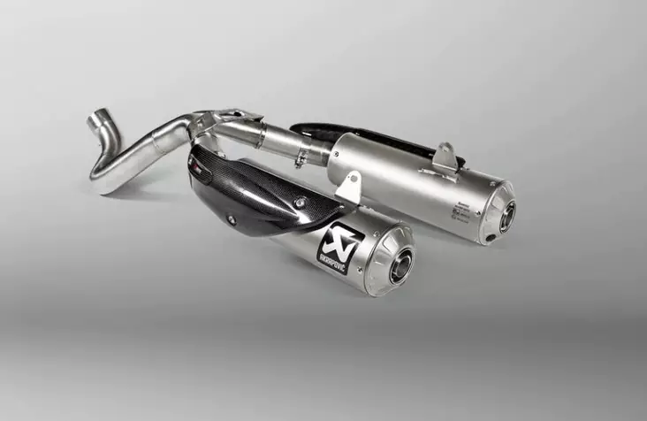 Akrapovic Optional Link Pipe (SS) Scramb - Midpipes - D160885 - 1
