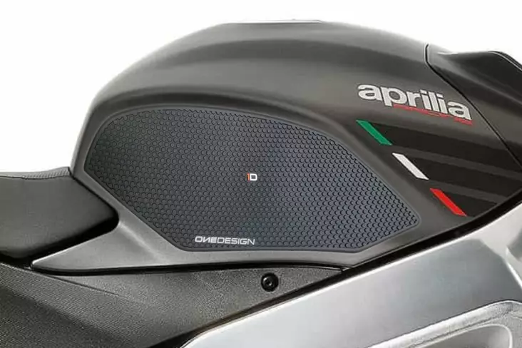 Puig Lateral Tank Pads Aprilia C/Black - Tankskydd - D261066 - 1