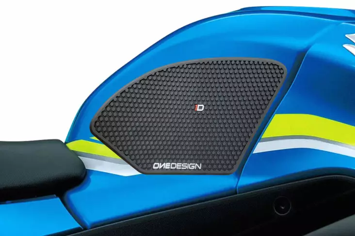 Puig Lateral Tank Pads Suzuki C/Black - Tankskydd - D261116 - 1