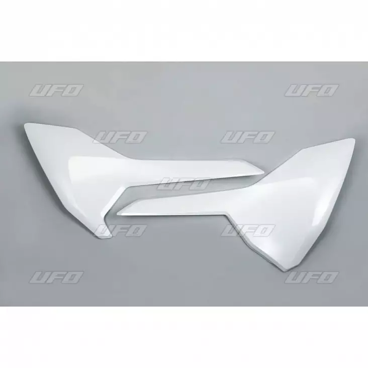 UFO Sidopanel HVA TC85 18-24 Vit 041 - Nummerplåt - D131706 - 1