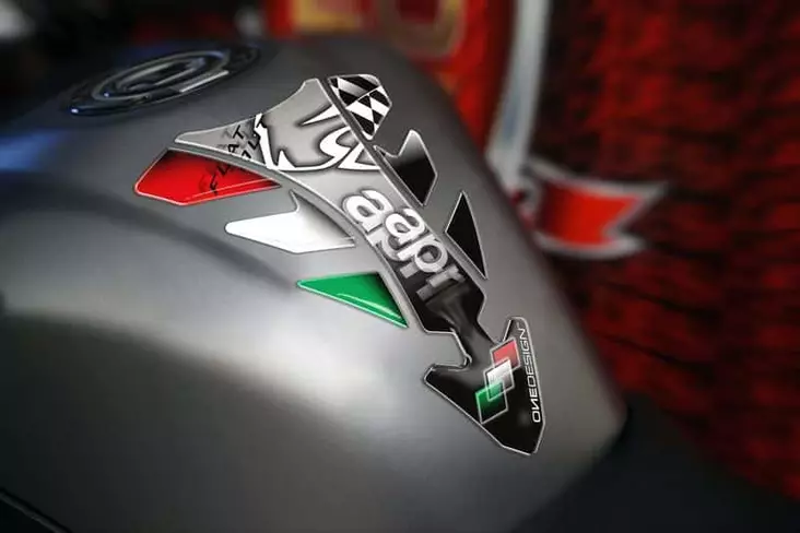 Puig Tankpad Tankskydd Future Aprilia C/ - Tankskydd - D182587 - 1