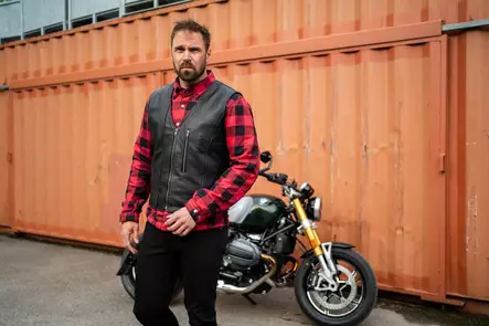 Halvarssons Skinnväst Vassbo Svart - Skinnjackor & Västar - D507538 - 1