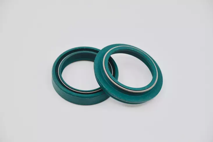 SKF Oil & Dust Seal 39 mm. - SHOWA - Gaffeltätning - D251728 - 1